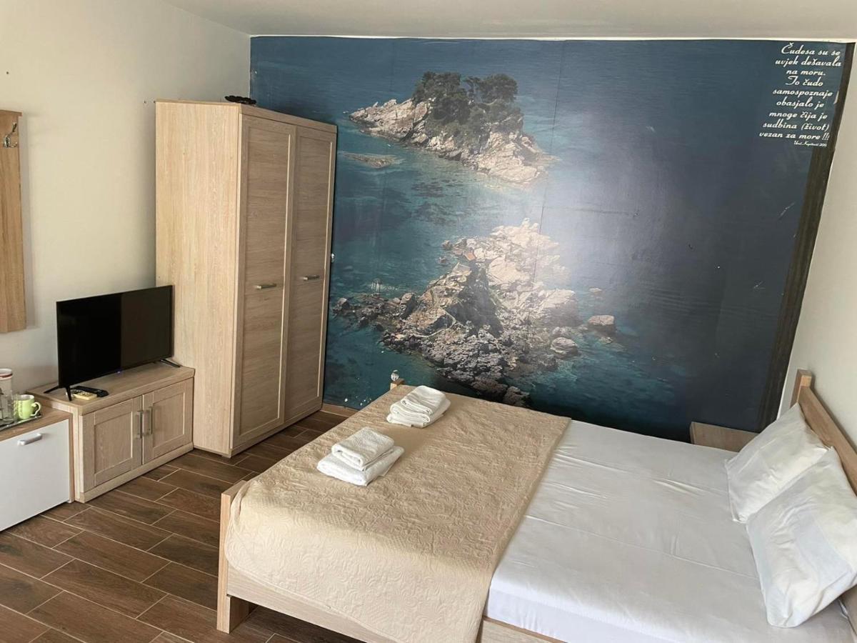 Apartmani Marina Kopitovic Petrovac Εξωτερικό φωτογραφία