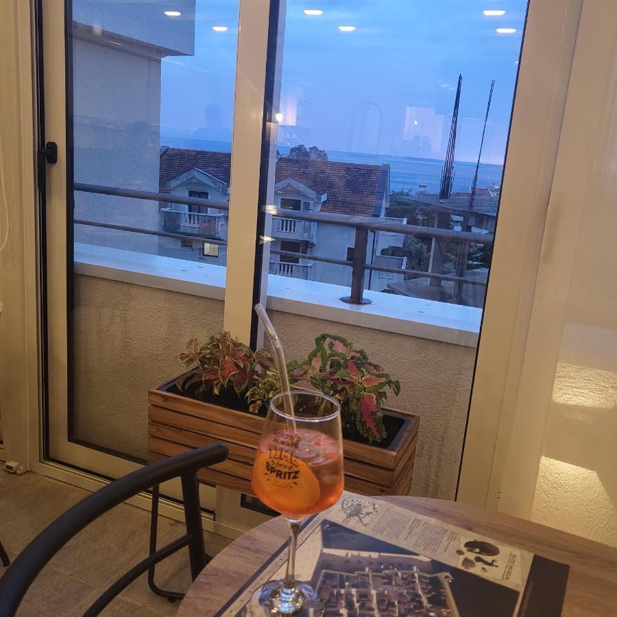 Apartmani Marina Kopitovic Petrovac Εξωτερικό φωτογραφία