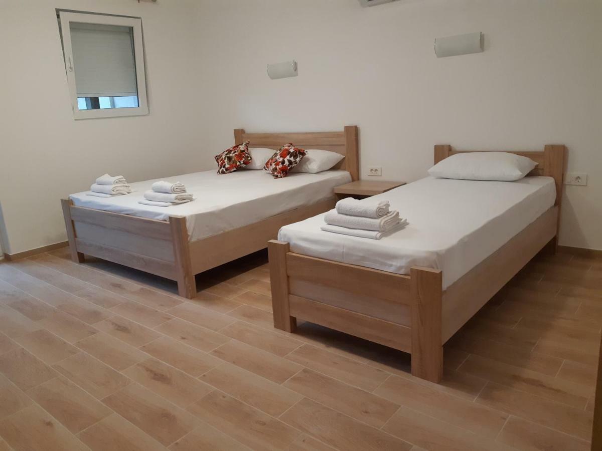 Apartmani Marina Kopitovic Petrovac Εξωτερικό φωτογραφία