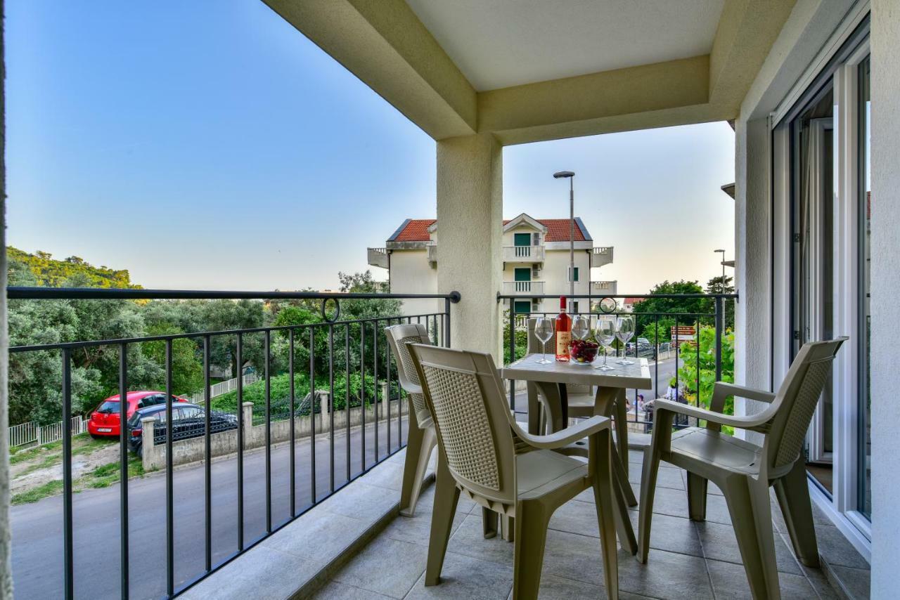 Apartmani Marina Kopitovic Petrovac Εξωτερικό φωτογραφία