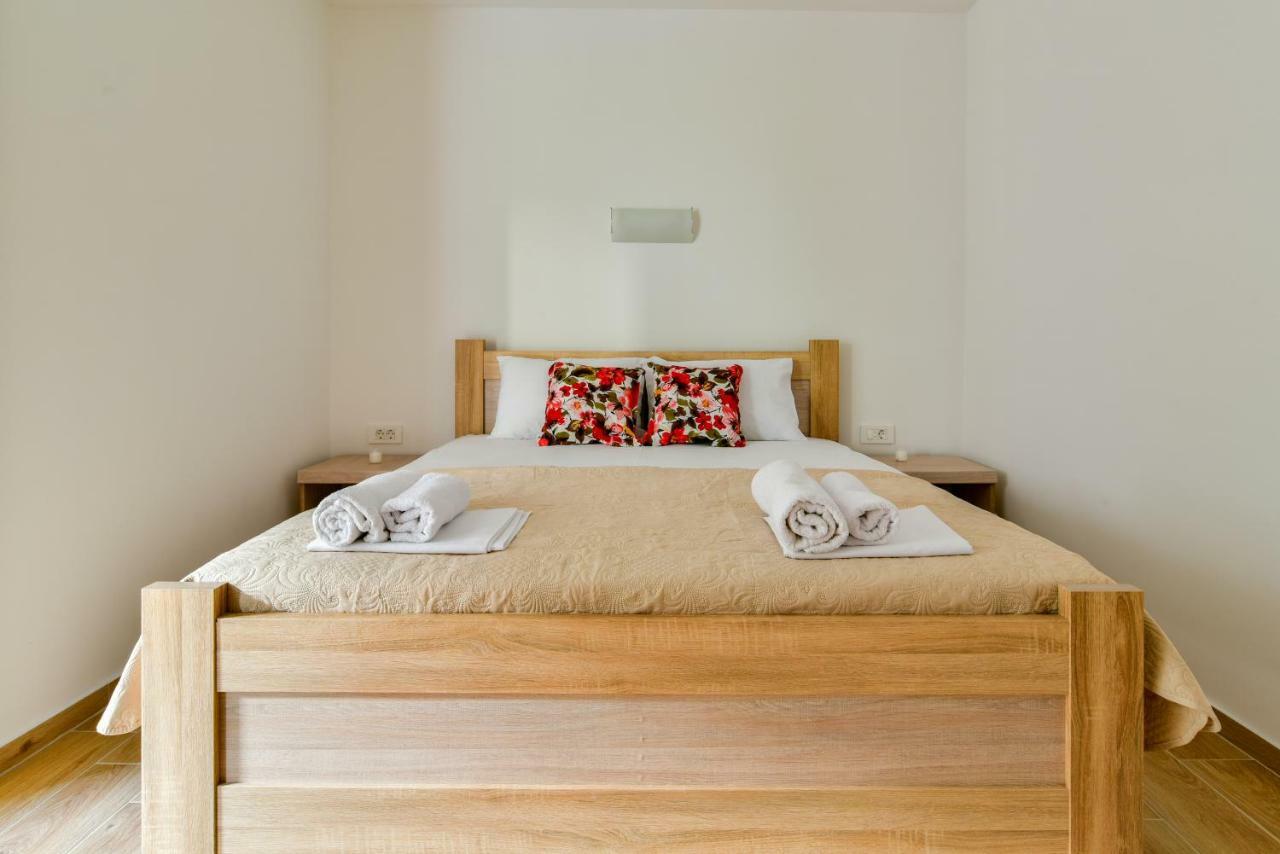 Apartmani Marina Kopitovic Petrovac Εξωτερικό φωτογραφία