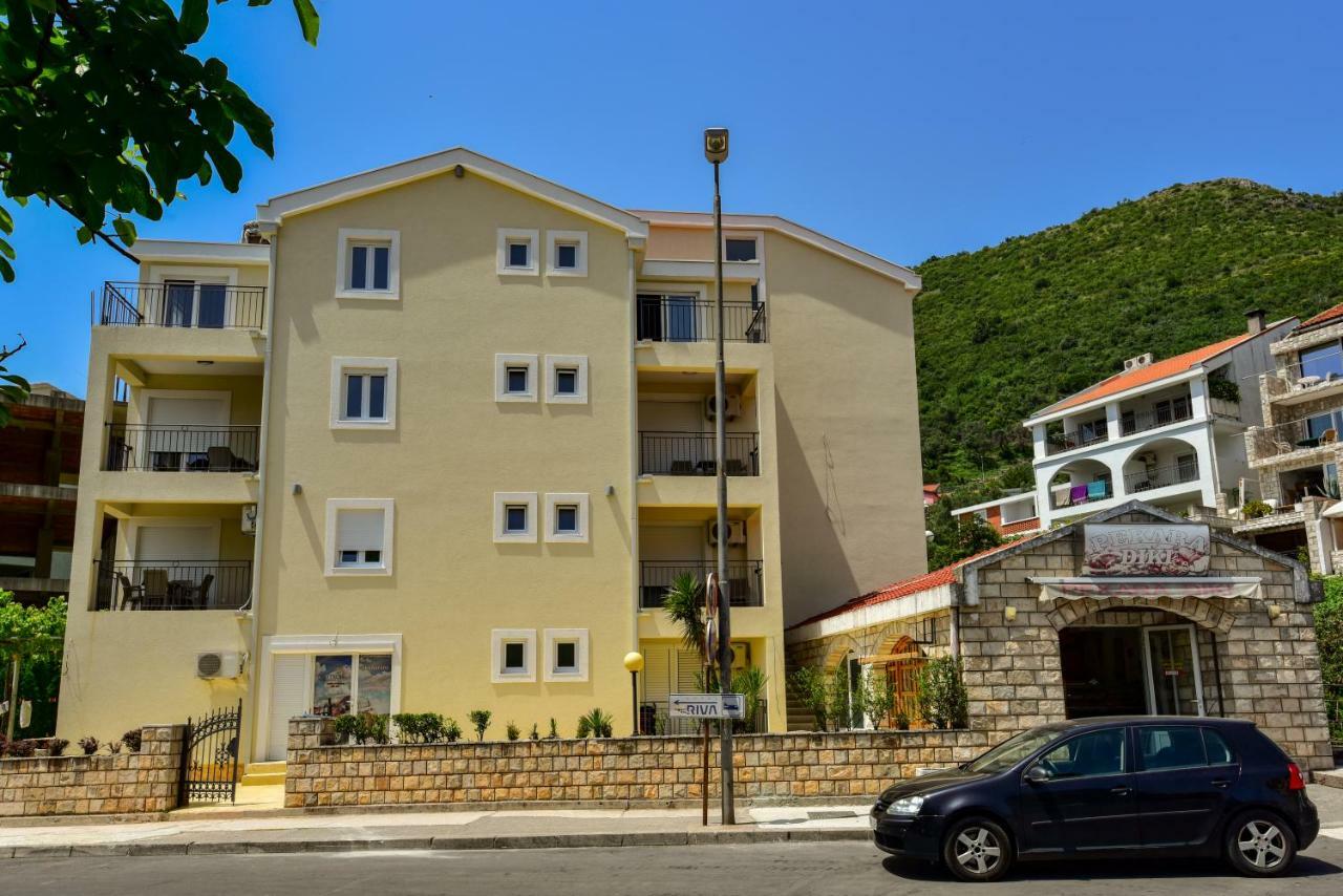 Apartmani Marina Kopitovic Petrovac Εξωτερικό φωτογραφία